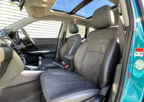 Suzuki Vitara SZ5 BOOSTERJET ALLGRIP MHEV 17