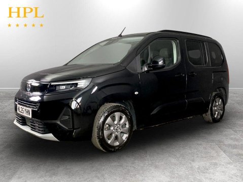 Vauxhall Combo Life 52kWh Ultimate MPV 5dr Electric Auto (7.4kW Charger) (136 ps) Air Con - All 3