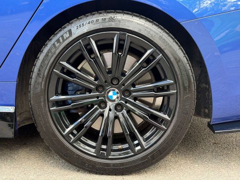 BMW 3 Series 2.0 330i M Sport Auto 4dr 55