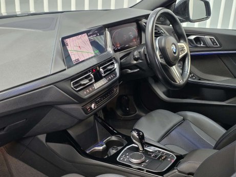 BMW 2 Series 2.0 220d M Sport Saloon 4dr Diesel Auto Euro 6 (s/s) (190 ps) 30