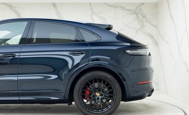 Porsche Cayenne GTS Coupé 29