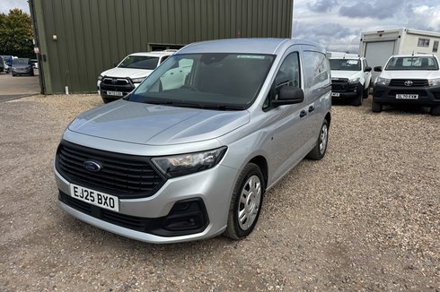 Ford Transit Connect AUTO SWB L1H1 Low Roof Trend Air Con Sensors Cam EURO 6 NO VAT