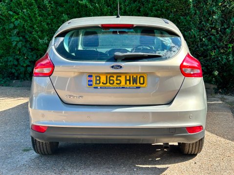 Ford Focus ZETEC 14