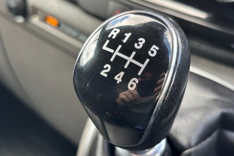 Ford Transit Custom 280 130 ps L1 Limited Panel Van - Sat Nav 35