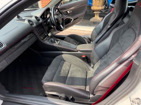 Porsche 718 4.0 GTS Coupe 2dr Petrol PDK Euro 6 (s/s) (400 ps) 38
