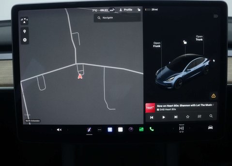 Tesla Model 3 Model 3 Long Range AWD 4WD 4dr 21