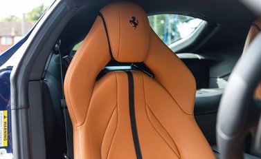 Ferrari 812 Superfast 13