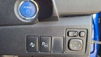 Toyota Auris 1.8 VVT-h Excel Touring Sports 5dr Petrol Hybrid CVT Euro 6 (s/s) (136 ps) 29