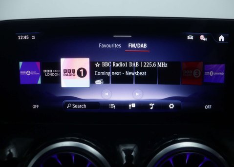 Mercedes-Benz EQA 250+ AMG LINE EXECUTIVE 26