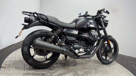 Moto Guzzi V7 853 STONE 2022 PROJECT BIKE SPARES OR REPAIR RETRO ROADSTER 2