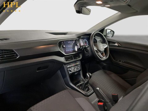 Volkswagen T-Cross 1.0 TSI SE SUV 5dr Petrol Manual Euro 6 (s/s) (110 ps) 15