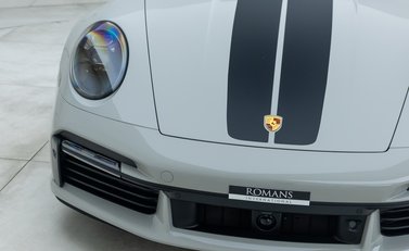 Porsche 911 Turbo S Cabriolet (992) 33