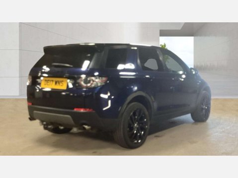 Land Rover Discovery Sport 2.0 Discovery Sport Black HSE TD4 Auto 4WD 5dr 7