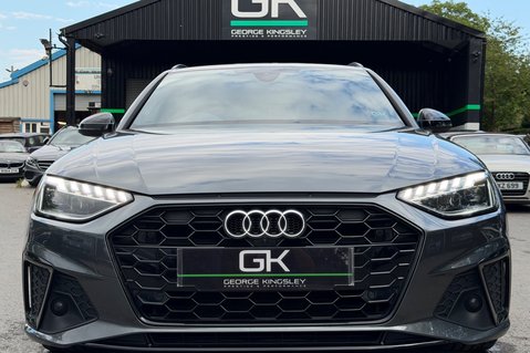 Audi A4 AVANT TDI S LINE BLACK EDITION -B&O - VIRTUAL COCKPIT -REVERSE CAMERA  12
