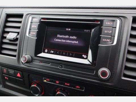 Volkswagen Transporter 2.0 Transporter T32 S TDI BlueMotion Technology 5dr 18