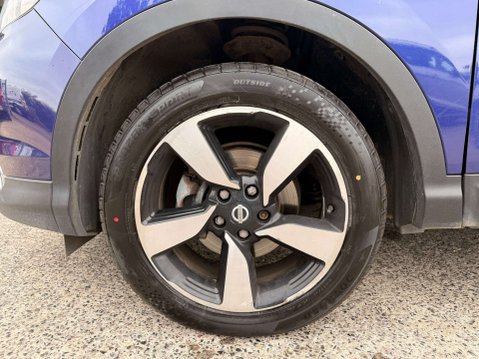 Nissan Qashqai 1.5 Qashqai N-Vision dCi 5dr 24