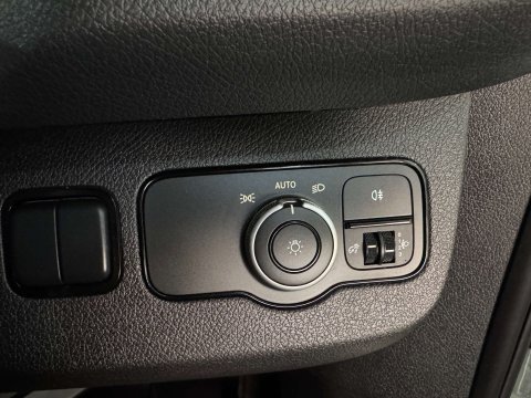 Mercedes-Benz Sprinter 2.0 Sprinter 315 Premium CDi MWB 14