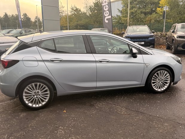 Vauxhall Astra ELITE NAV 8