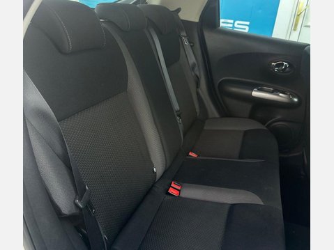 Nissan Juke 1.6 Acenta SUV 5dr Petrol Manual Euro 6 (112 ps) 9