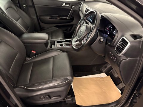 Kia Sportage 1.6 T-GDi 4 DCT AWD Euro 6 (s/s) 5dr 3