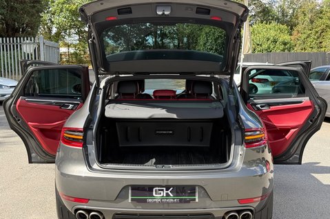 Porsche Macan D S PDK - £14K EXTRAS -AIR SUSPENSION -PDLS+ -BOSE -SIDE SKIRTS -ACC-CAMERA 20
