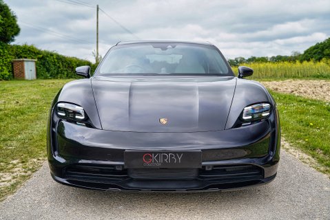 Porsche Taycan 4S CROSS TURISMO 21