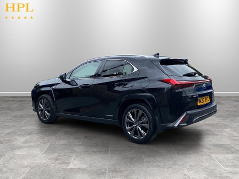 Lexus Ux 2.0 250h F Sport SUV 5dr Petrol Hybrid E-CVT Euro 6 (s/s) (184 ps) 5