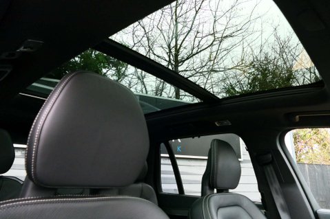 Volvo XC90 2.0 XC90 R-Design B5 MHEV AWD Auto 4WD 5dr 7