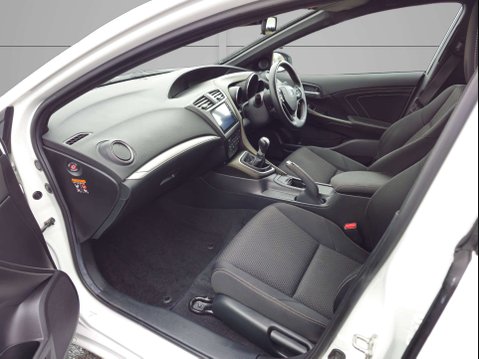 Honda Civic 1.6 Civic i-DTec Sport 5dr 9