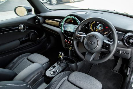 Mini Hatch COOPER S LEVEL 2