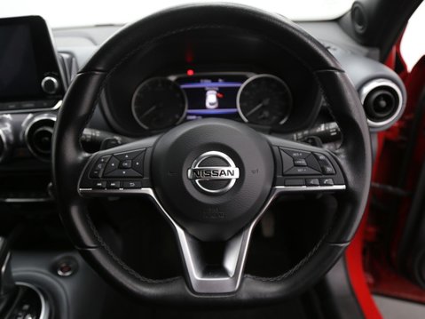 Nissan Juke 1.0 DIG-T N-Connecta DCT Auto Euro 6 (s/s) 5dr 10