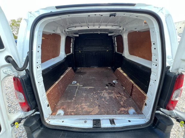 Citroen Berlingo LWB L2H1 (SOLD) Low Roof Enterprise 950 Air Con Sensors EURO 6 NO VAT 11