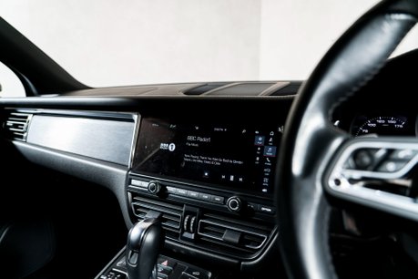 Porsche Macan GTS PDK. WARRANTY. EXCELLENT PSH. SPORT DESIGN PACKAGE. SPORTS EXHAUST. 34