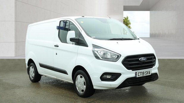 Ford Transit Custom SWB L1H1 Low Roof Trend 300 Air Con Sensors EURO 6 NO VAT 2