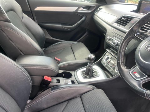 Audi Q3 2.0 TDI S line quattro Euro 5 (s/s) 5dr 40