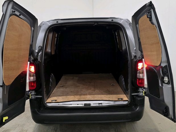Fiat Doblo E-Doblo L2 Electric Van 136HP 50kWh Auto 10