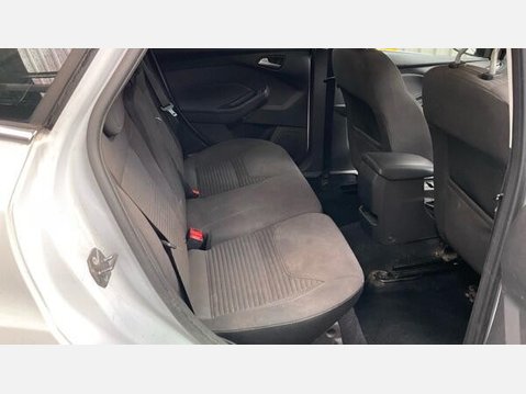 Ford Focus 1.0T EcoBoost Titanium Euro 6 (s/s) 5dr 8