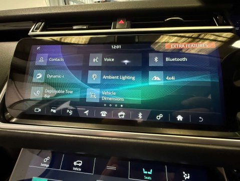 Land Rover Range Rover Velar 3.0 Range Rover Velar HSE D300 Auto 4WD 5dr 37