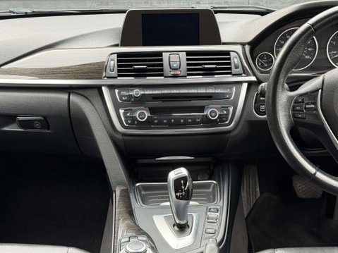 BMW 3 Series 2.0 320d Luxury Auto 4dr 28