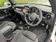 Mini Hatch 2.0 Cooper S Sport Steptronic Euro 6 (s/s) 3dr 17