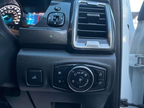 Ford Ranger 2.0 Ranger Wildtrak EcoBlue 4x4 Auto 4WD 38