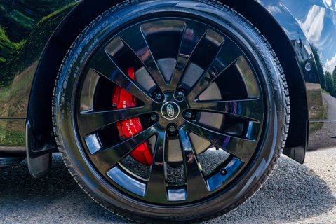 Land Rover Range Rover Sport D300 Dynamic SE 6