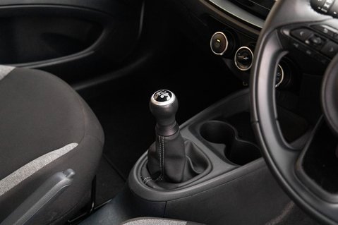 Toyota Aygo X VVT-I PURE 28