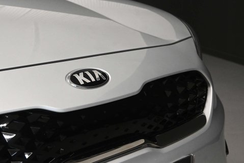 Kia Niro 1.6 Niro 3 HEV Semi-Auto 5dr 11