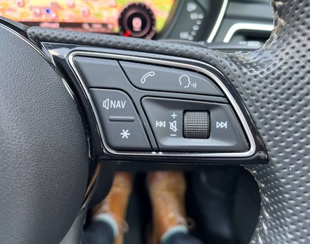 Audi A4 2.0 A4 Black Edition 40 TDI Semi-Auto 5dr 53