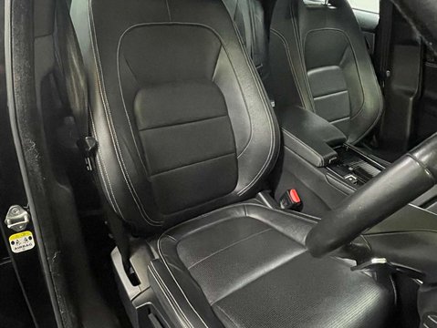 Jaguar F-Pace 2.0 F-PACE R-Sport AWD D Auto 4WD 5dr 11