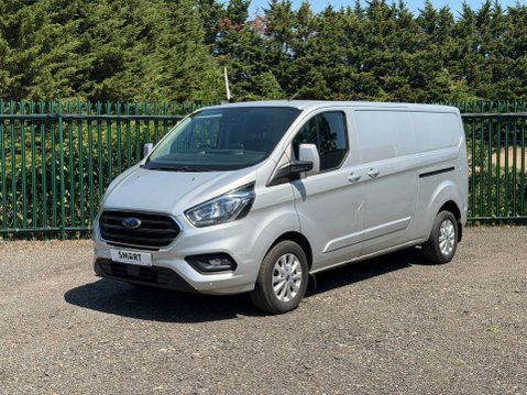 Ford Transit Custom 300 LIMITED P/V ECOBLUE 18