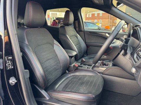 Ford Kuga ST-LINE EDITION ECOBLUE MHEV 3