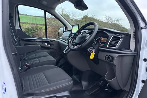 Ford Transit Custom 300 L1 Limited 130 ps Automatic - Twin Side Doors / Adaptive Cruise 21