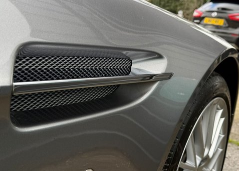 Aston Martin Vantage 4.7 V8 Euro 5 (420) 2dr 27